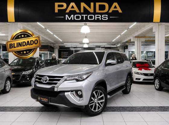 TOYOTA HILUX 2.8 4X4 CS 16V TURBO DIESEL 2P MANUAL